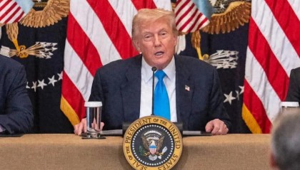 开云官网-10国签反华协议！沉默一天后，中方强硬出手：严禁私自接纳美资！