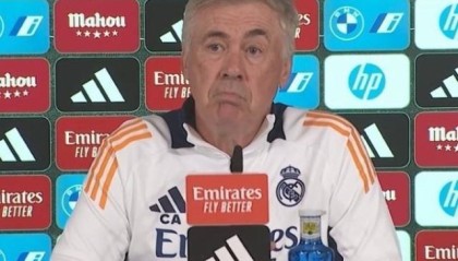 安切洛蒂：皇马比以往更加团结，不会改变小熊位置